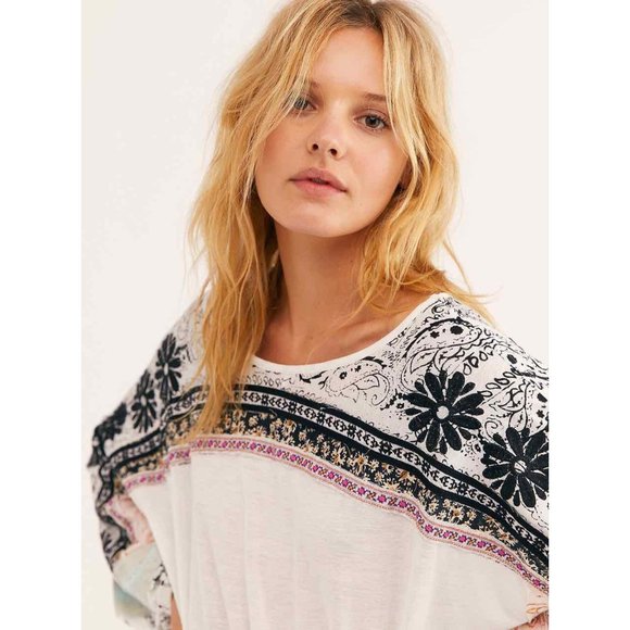 Free People Tripoli Slouchy Embroidered Boho Top - Picture 3 of 8